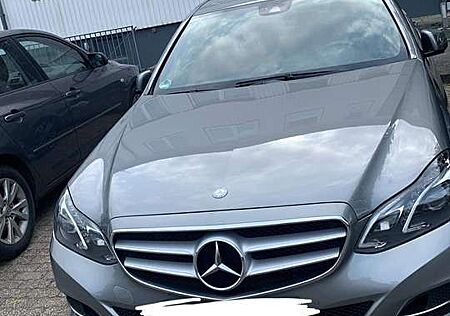 Mercedes-Benz E 250 CDI 7G-TRONIC Avantgarde