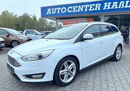 Ford Focus Turnier Titanium Sport Lerder Navi AHK Xen