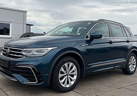 VW Tiguan Volkswagen Diesel 2.0 TDI SCR R-Line