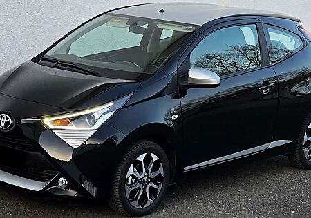 Toyota Aygo Automatik Navi Kamera PDC Alu