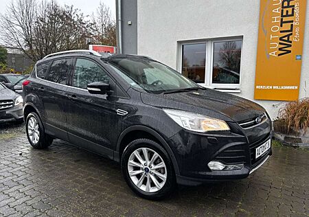 Ford Kuga Titanium = Automatik - Kamera - Kesless Go