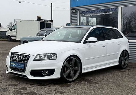 Audi S3 Sportback 2.0 TFSI Quattro*AUT.*PANO*NAVI*UVM