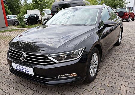 VW Passat Volkswagen Lim. Comfortline BMT/Start-Stopp