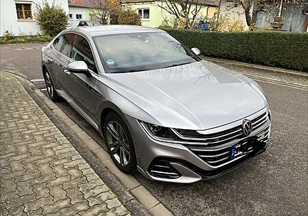 VW Arteon Volkswagen 2.0 TDI SCR DSG R-Line