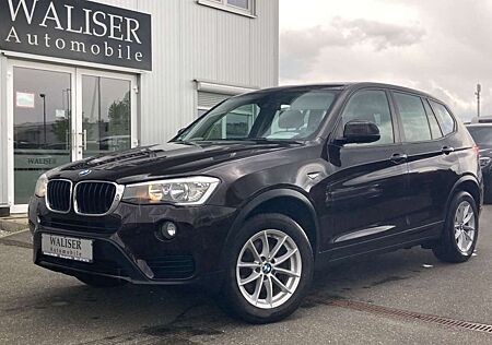 BMW X3 xDrive20i Facelift *Panorama*Eu6*1.Hand*