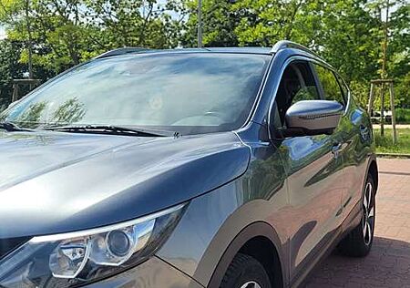 Nissan Qashqai 1.6 dCi Xtronic ACENTA
