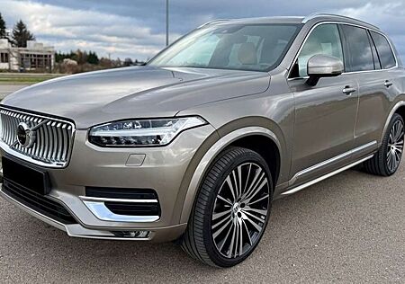Volvo XC 90 XC90 2.0 D5 173 kW (235 PS) AWD Aut. Inscription 7 Sitz