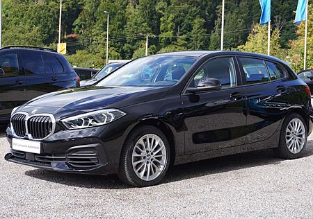 BMW 116 i 5-Türer Navi Sitzheizung DAB PDC LED Tempomat