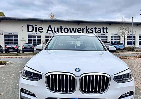 BMW 318 X3 mit PANO