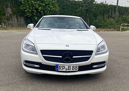 Mercedes-Benz SLK 200