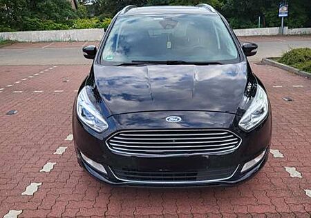 Ford Galaxy Titanium