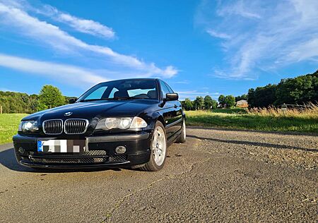 BMW 320i 320