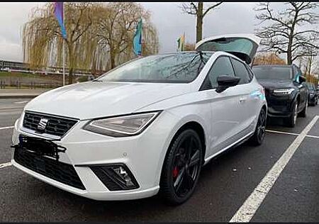 Seat Ibiza 1.0 TSI S&S DSG FR Pro Black Edition