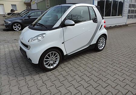 Smart ForTwo Basis 62 kW Jahreswagenzustand Lederausst.1 Hd
