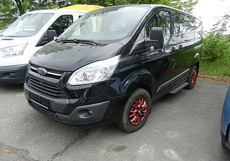 Ford Tourneo Custom 300 L2H1 VA Titanium