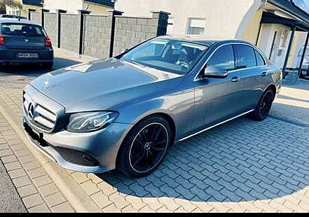 Mercedes-Benz E 220 d 9G-TRONIC