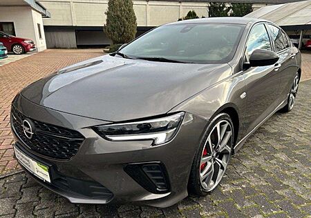 Opel Insignia GSi 4x4