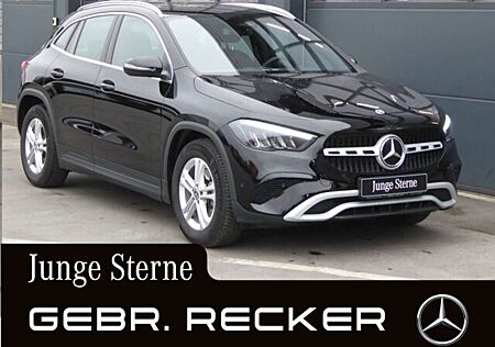 Mercedes-Benz GLA 200 LED AHK Navi Kamera elektr. Heckklappe