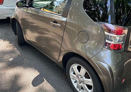 Toyota iQ 1.0 Multidrive