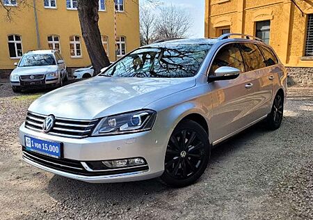 VW Passat Variant Volkswagen 2.0 TSI Highline mit Behindertenumbau