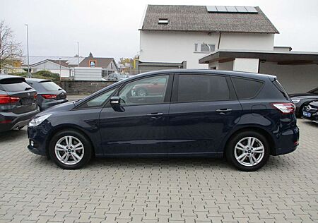 Ford S-Max 2,0 AWD Auto NAVI SITZHEIZUNG TEMPOMAT PDC