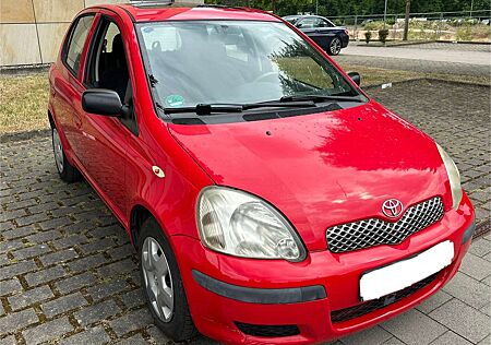 Toyota Yaris 1.0
