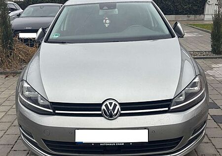 VW Golf Volkswagen 1.4 TSI BlueMotion Technology DSG Highline