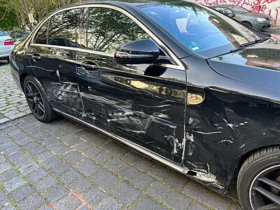 Mercedes-Benz E 220 d 9G-TRONIC