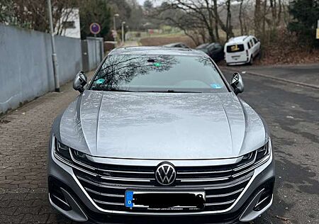 VW Arteon Volkswagen Shooting Brake 2.0 TDI SCR 4Motion DSG R-Line