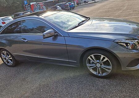Mercedes-Benz E 200 E-Klasse Coupe Coupe 7G-TRONIC Sport Edition