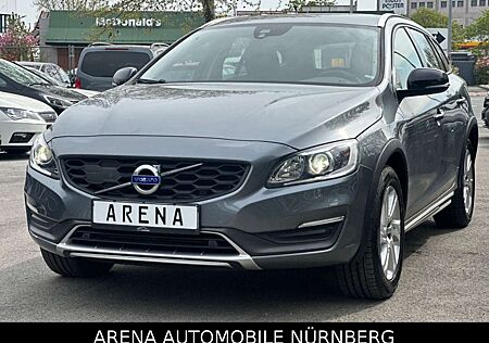 Volvo V60 CC V60 Cross Country Momentum*Aut.*Ahk*Navi*Xenon