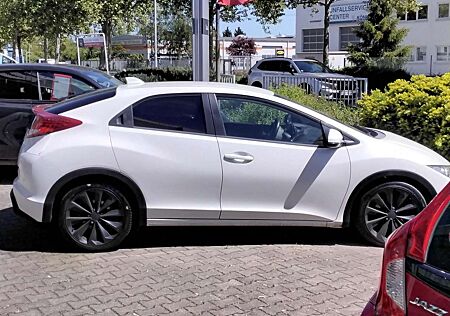 Honda Civic 1.6 i-DTEC Lifestyle