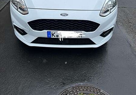 Ford Fiesta 1.1ST-LINE