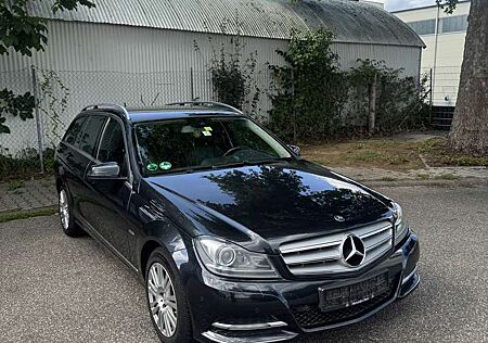 Mercedes-Benz C 180 T BlueEFFICIENCY Avantgarde