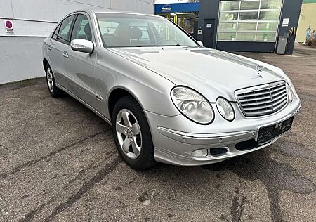 Mercedes-Benz E 320 ELEGANCE*1.HAND*AUTOMA*KLIMA*SHZG*TÜV05/26