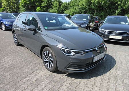 VW Golf Volkswagen Style 1.4 TSI eHybrid NAVI PANO LED ACC ALU APS SI