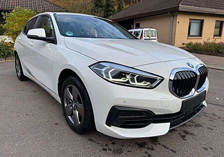 BMW 118 i Advantage/1.Hd/Led/Navi/LiveCP/SHZ/AppleCar/