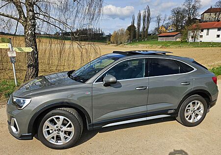 Audi Q3 +35+TFSI+S+tronic+S+line