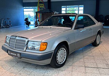 Mercedes-Benz CE 300 124C Coupe Schiebedach Tempo Automatik