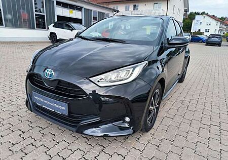 Toyota Yaris Hybrid Team D *Comfortpaket*