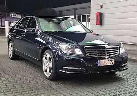 Mercedes-Benz C 350 (BlueEFFICIENCY) 7G-TRONIC Elegance