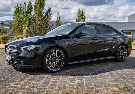 Mercedes-Benz A 35 AMG AMG A 35 4Matic AMG Speedshift DCT 7G