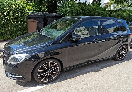 Mercedes-Benz B 250 (BlueEFFICIENCY) 7G-DCT