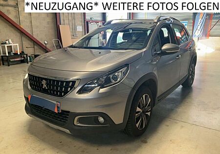 Peugeot 2008 1.2 PureTech Allure KAMERA NAVI CARPLAY PDC LED BT