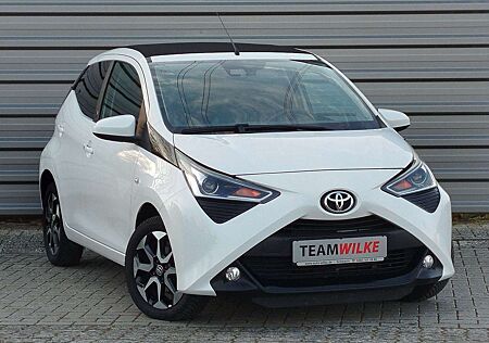 Toyota Others Aygo AYGO x-play Team D elektr.Faltdach