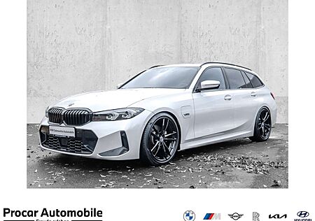 BMW 330 e Touring M Sport AHK PANO ACC