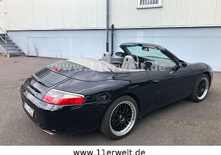Porsche 996 911 Carrera 4 Cabrio