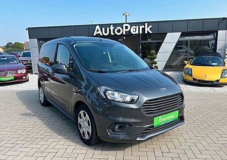 Ford Tourneo Courier Trend ***Top Zustand/PDC***