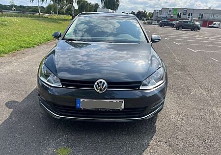 VW Golf Volkswagen 1.2 TSI BlueMotion Technology Allstar