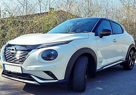 Nissan Juke 1.6 Hybrid 4AMT Premiere Edition